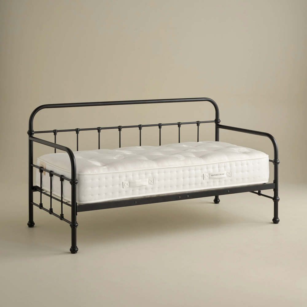 Oliver Day Bed, Single